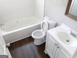 1652 Oak Knoll Circle - Photo 2