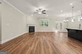 577 Barlow Place - Photo 7