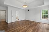 360 Oak Terrace - Photo 23