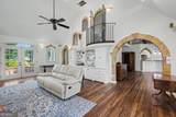 360 Oak Terrace - Photo 30