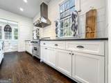 9139 Selborne Lane - Photo 8