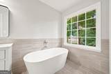4933 Willow Creek Drive - Photo 44