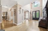5025 Towne Lake Hill - Photo 7