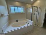 2979 Abbotts Oak Way - Photo 22