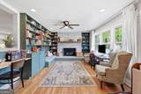125 Windsor Drive - Photo 4