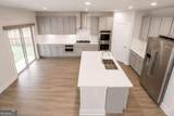 1099 Hibiscus Way - Photo 7