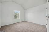 1620 Village Place Circle - Photo 18