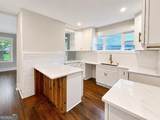 1460 Hartford Avenue - Photo 11
