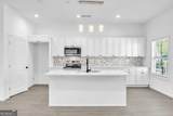 1136 Oak Knoll Terrace - Photo 15