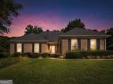 611 Iris Lane - Photo 1