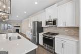 1560 Baygreen Road - Photo 3