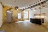585 White Circle - Photo 4