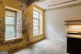 585 White Circle - Photo 5