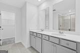 611 Rose Hill Lane - Photo 3