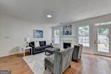3050 Kentmere Drive - Photo 2
