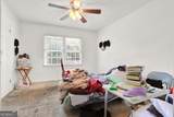 2122 Colonial Oak Way - Photo 11