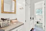 2122 Colonial Oak Way - Photo 12