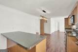 2122 Colonial Oak Way - Photo 21