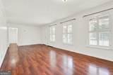 2122 Colonial Oak Way - Photo 5