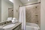 205 Mariners Circle - Photo 33