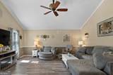 18 Windrush Drive - Photo 13