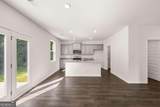 1612 Oakbrook Pond Place - Photo 9