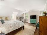 555 Breedlove Drive - Photo 8