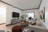 1074 Peachtree Walk - Photo 9