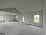 203 Aunt Bee Boulevard - Photo 2