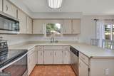 210 Glen Meadows Circle - Photo 11