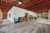 9011 Highpoint Road - Photo 32