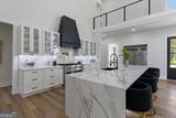 1604 Greendale Road - Photo 4