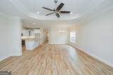 175 The Villas Way - Photo 16