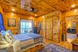 557 Walnut Grove Lane - Photo 19