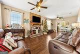 201 Colonial Way - Photo 16