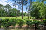 1040 Lake Drive - Photo 4