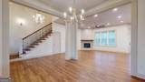 301 Jericho Lane - Photo 14