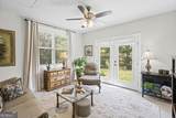 1460 Dahlia Drive - Photo 23