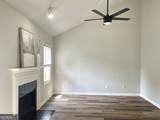 2292 Wellington Circle - Photo 3