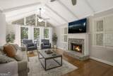 3902 Peachtree Dunwoody Road - Photo 9