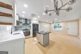 2461 Sherwood Place - Photo 14