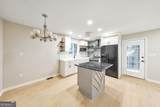 2461 Sherwood Place - Photo 16