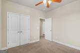 1024 Yorkshire Drive - Photo 21
