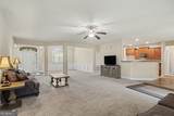 1024 Yorkshire Drive - Photo 3