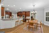 834 Waterford Estates Manor - Photo 21