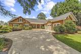 245 Lakeshore Circle - Photo 4