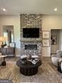 8575 Oak Hollow Way - Photo 4
