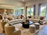 8575 Oak Hollow Way - Photo 7