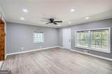 1679 Hollyhock Terrace - Photo 11