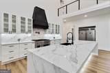1604 Greendale Road - Photo 20